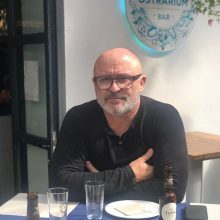 Date el gusto. Entrevista con Andrés Soler de Ostrarium Bar Dénia.     La Calle de los Sabores. Els Magazinos